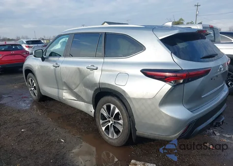 2025 Toyota Highlander Xle из США, поврежденный, VIN 5TDKDRBH2SS577519